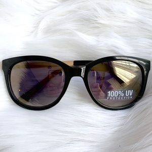 Mirrored Wayfarer Sunnies